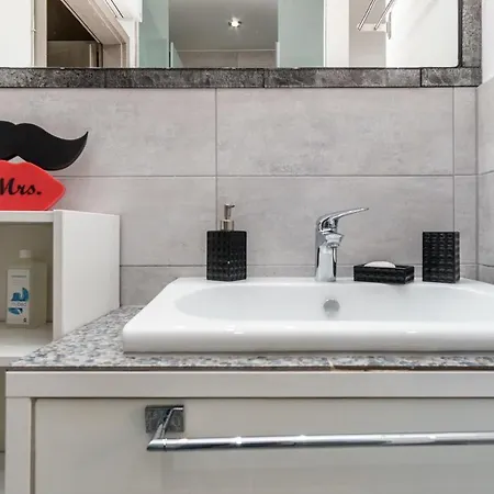 C.8 Indigo&leon #suite_in_city_center Appartamento Salonicco